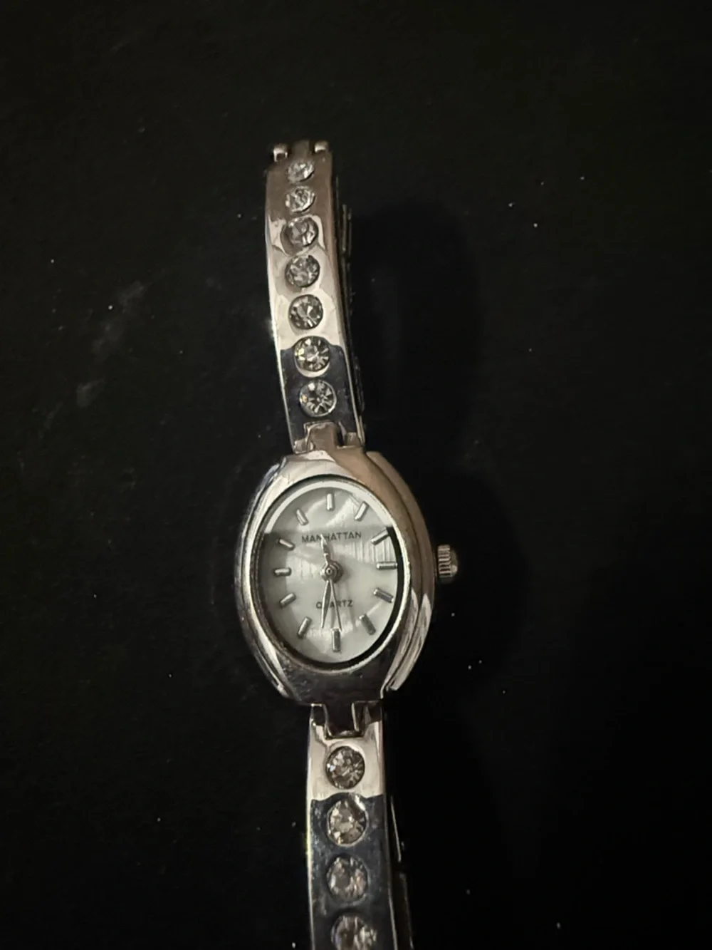 Manhattan by Croton Watch & Evening Bag Set Silver Rhinestone Like New w/ Box - Picture 12 of 14